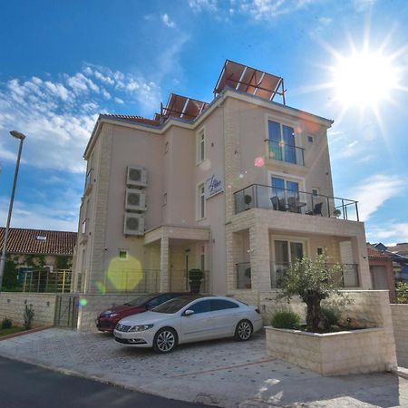 Apartment L Palace Будва Экстерьер фото